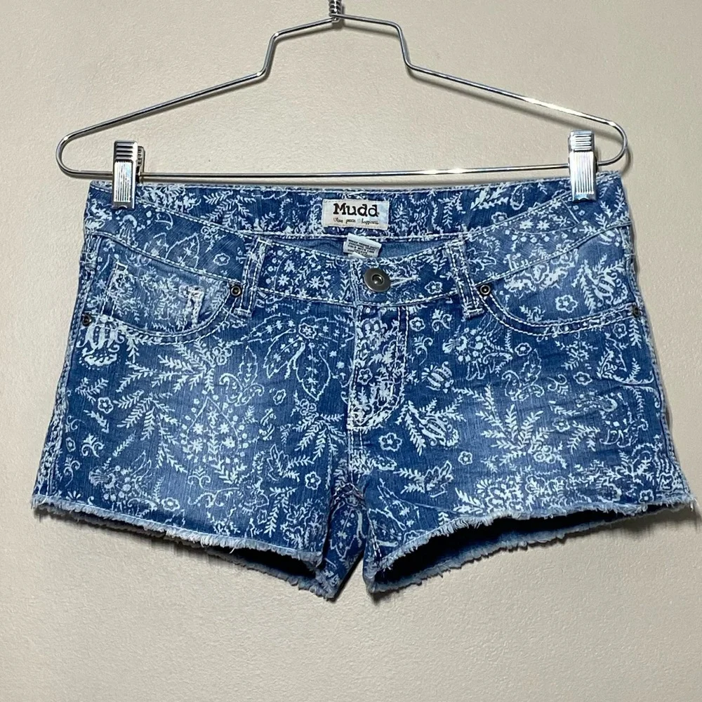 Mudd Blue White Shorts Size 3 Low Rise Stretch Casual Summer Mini Shorts